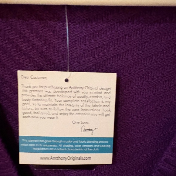 Anthony  Ladies sweater coat.   NWT - Picture 10 of 10